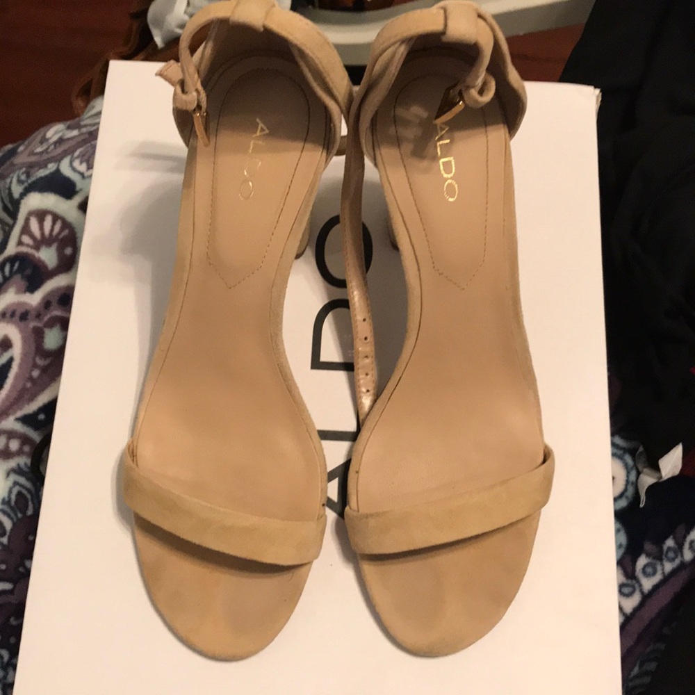 Aldo nude heels